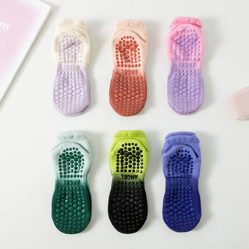 Yoga Socks Women Cotton Gradient Silicone Non-slip Grip Towel Low-ankle Pilates Sock Breathable Bandage Sports Socks