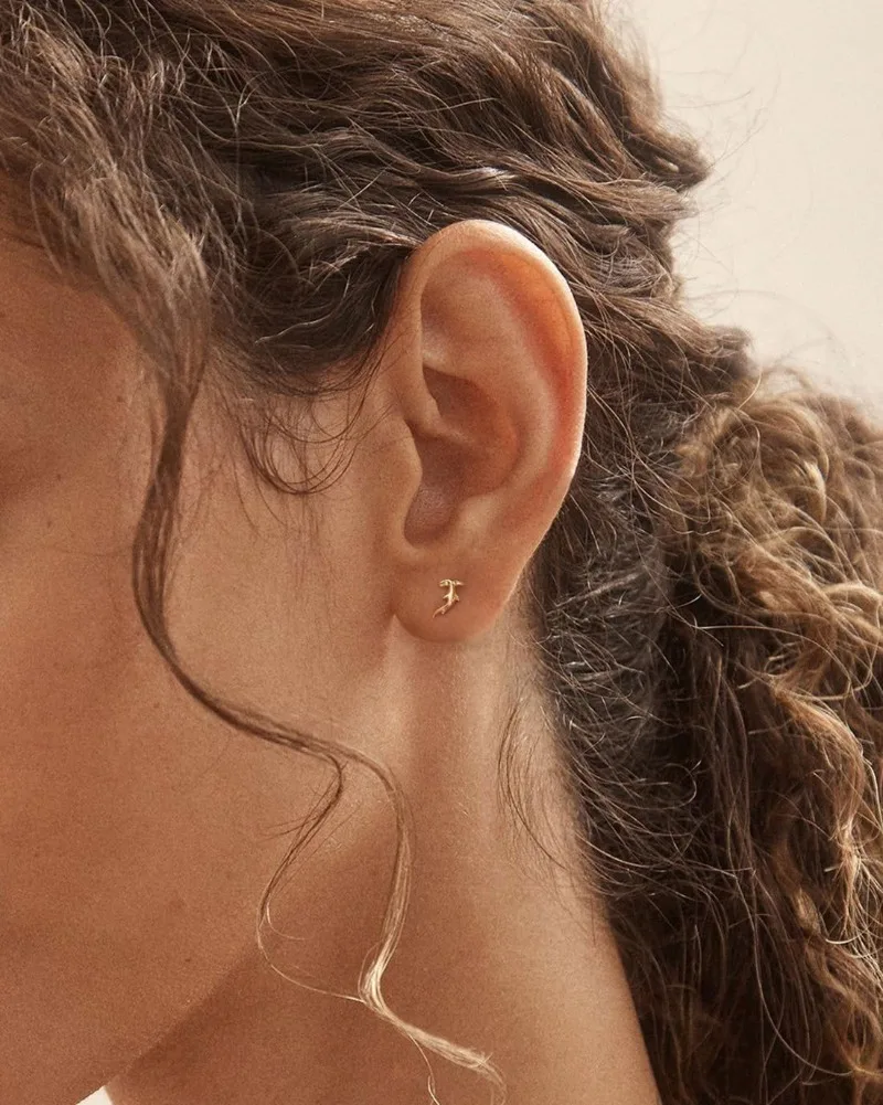 1/2pcs 14K Gold Plated Tiny Hammerhead Shark Dragon Cowboy Boot Palm Tree Softball Stud Earrings for Women Girls Helix Jewelry view 3