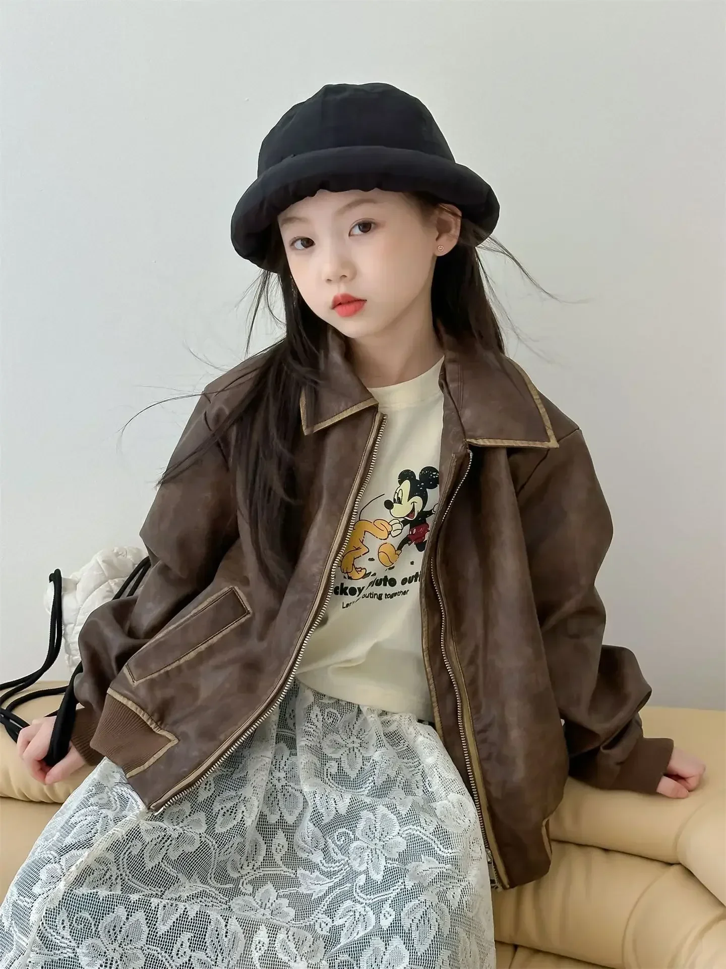 Girls Coat 2024 Autumn New Childrens Wear Korean Style Baby Girl Foreign Style Loose Sweet Retro Leather Jacket Casual Simple