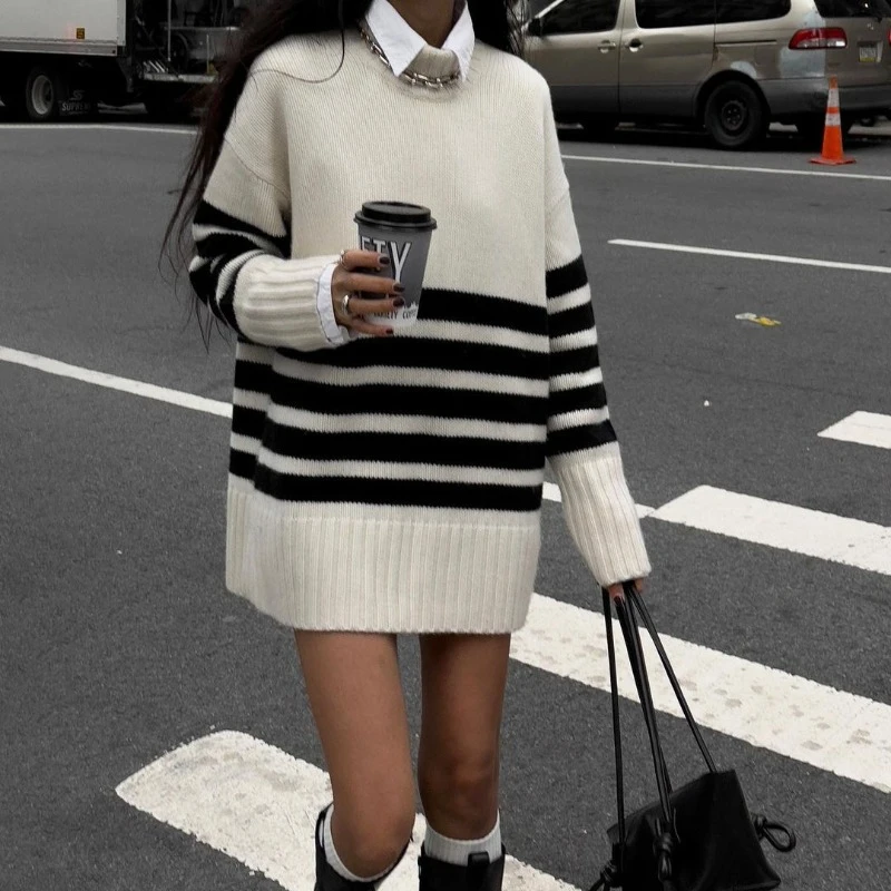 2024 Autumn and Winter New Fashion Laziness Black and White Stripes Sweater Versatile Head Cover Medium and Long Styles Sweater