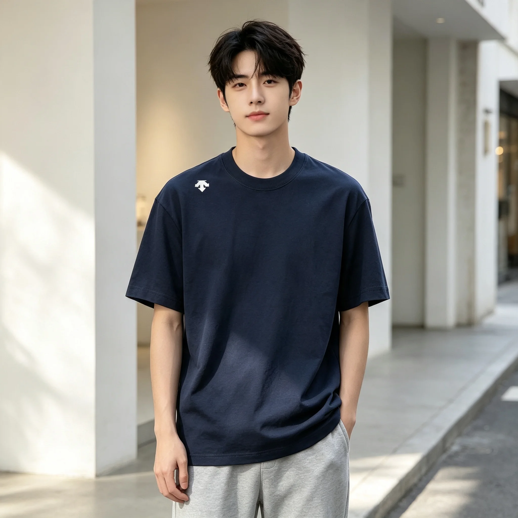 100_Purecotton men's short-sleevedT-shirt with arrowhead embroidery, a new summer high-end,comfortable and casual round-neck top