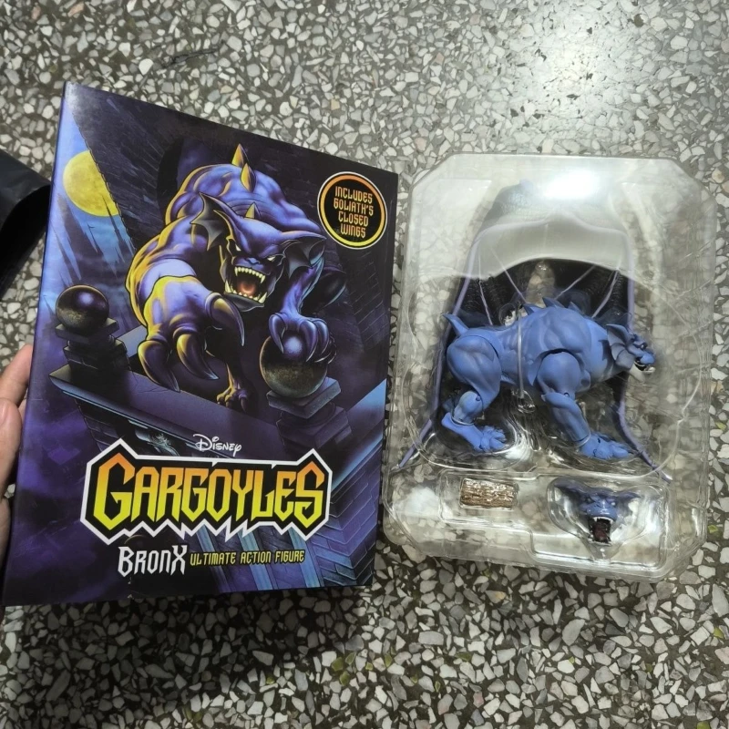 مجسم شخصية برونكس ذا دوج مقاس 7 بوصات من NECA Gargoyles مع وصلات متحركة #5