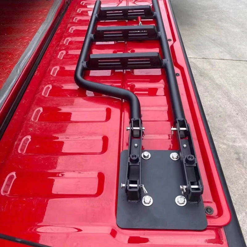 Multifunctional Ladder Is Suitable for Small Pickup Trucks