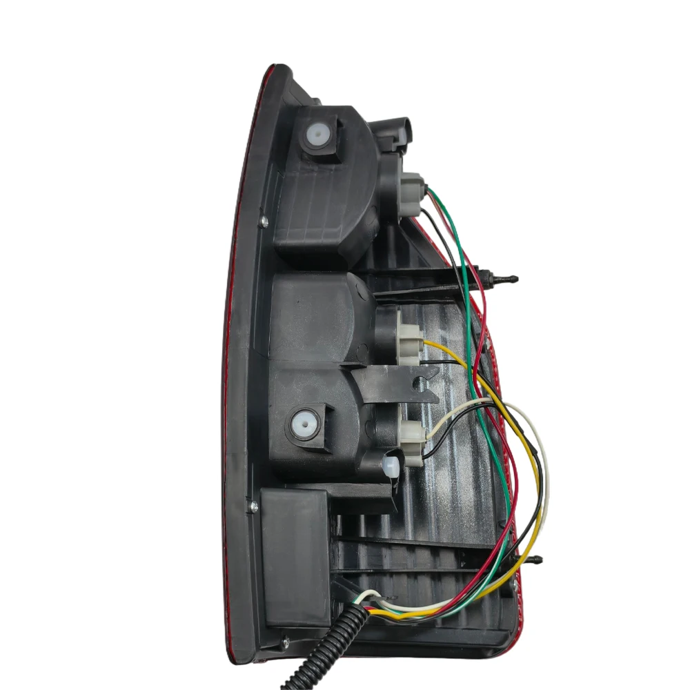 Rear Tail Light For Isuzu D-Max/Danver/Rodeo 2003-2006 Holden Rodeo RA 2003-2006 Turn Signal Lights Stop Brake Lamp with Bulb