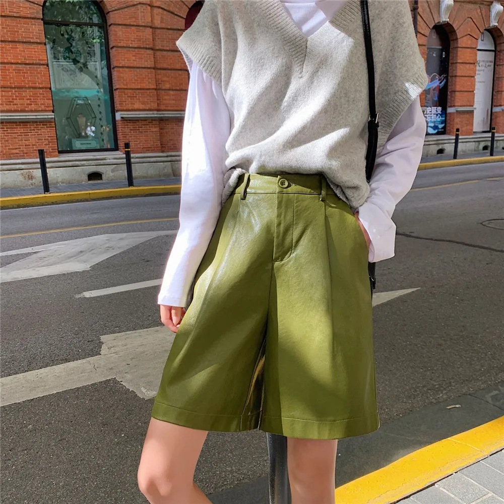 

2024 Autumn PU Leather Shorts For Women Clothes Fall High Waist Pockets Winter Solid Short Pants Bootcut Female Bottoms 9902