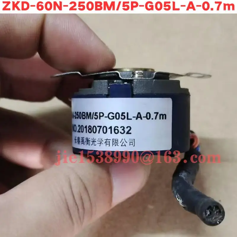 Used Encoder ZKD-60N-250BM/5P-G05L-A-0.7m  Normal Function Tested OK
