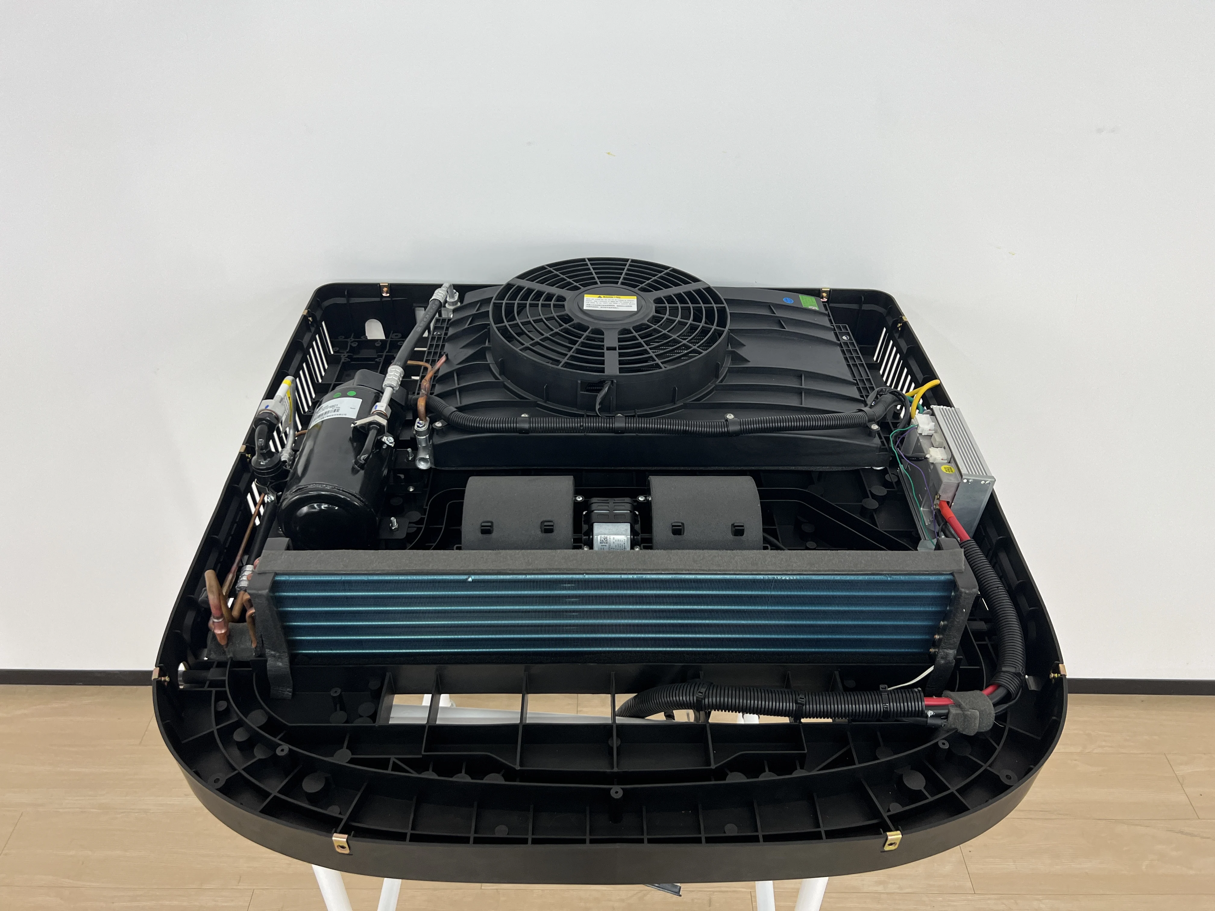 الصين المورد وقوف السيارات برودة نظام تكييف الهواء للسيارات 12 فولت