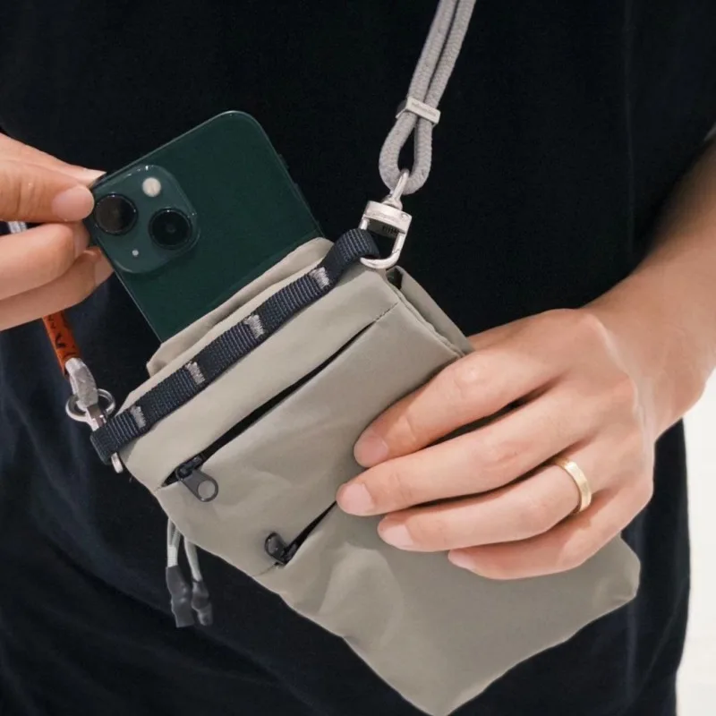 Men Slim Fit Crossbody Phone Bag Foldable Waist Pack for Travel Casual Daily Use view 3
