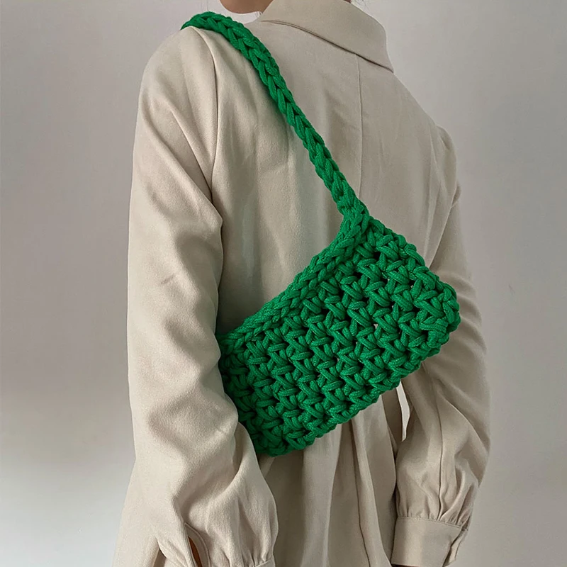 Apprenez à coudre un sac rond en crochet avec un tutoriel gratuit