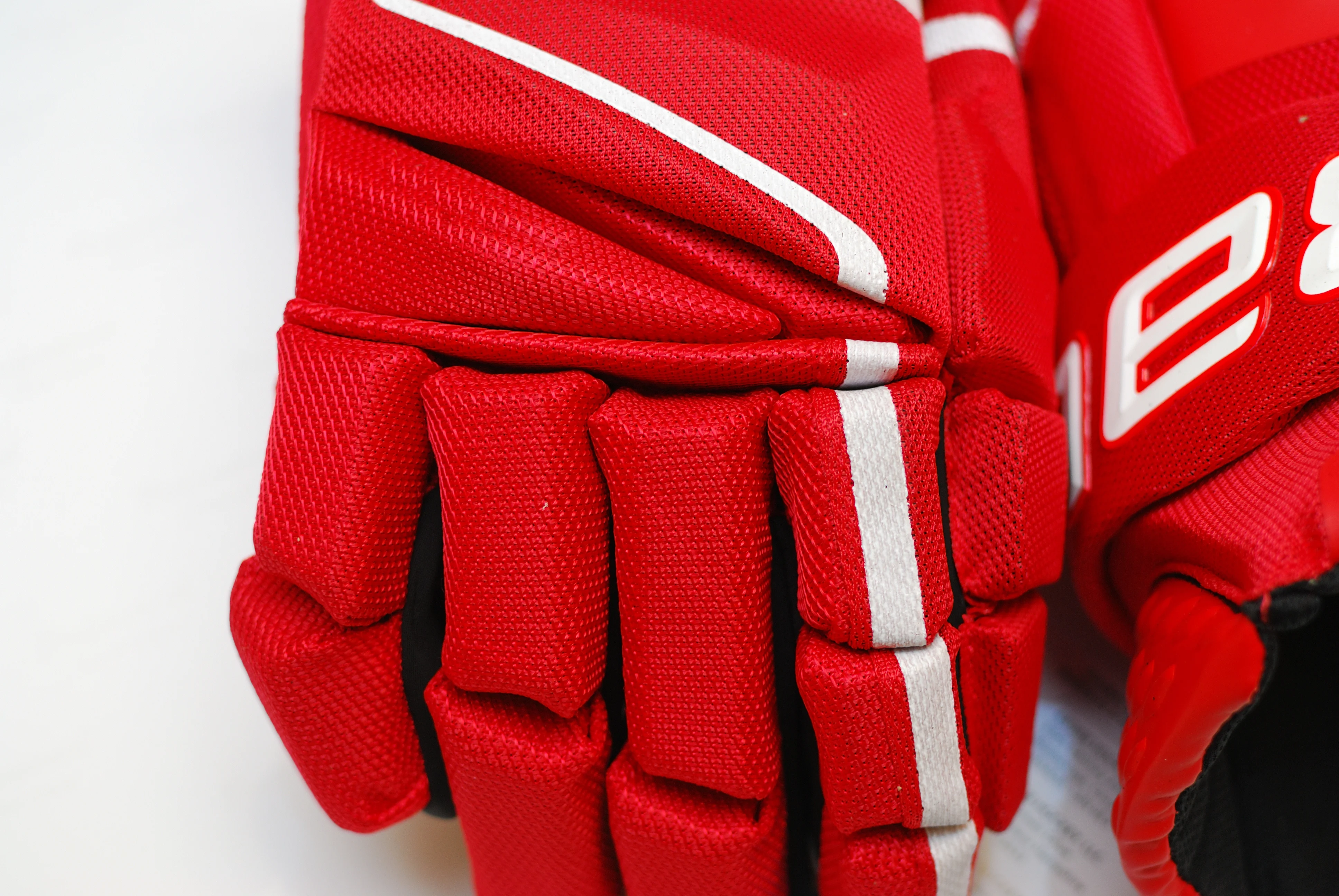 [1-pairs][Hyperlight]New Ice Hockey Gloves BAU Brand Hyperlight 10"11"12" Professional Athlete Hockey Glove