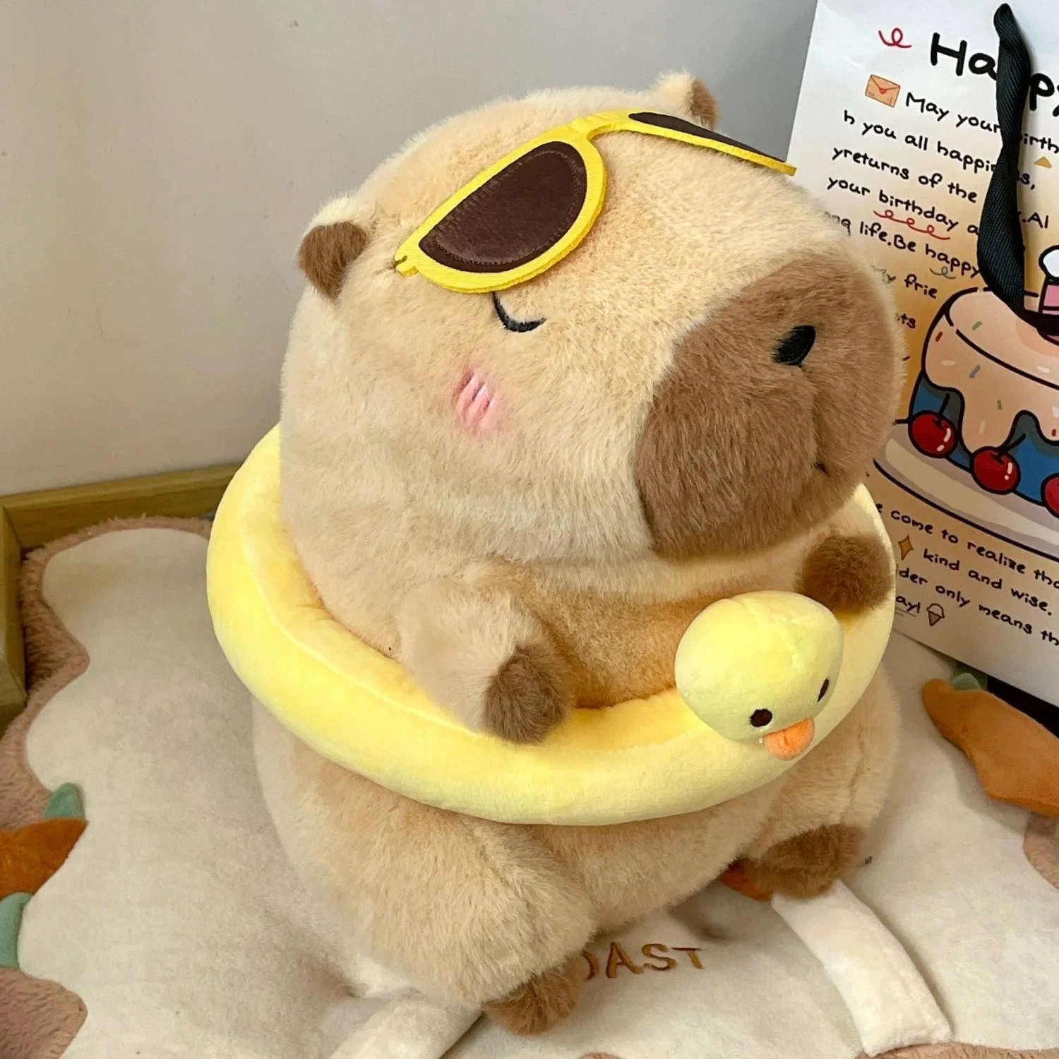 Nuevo juguete de peluche de capibara de 21cm, simulación de Capibara, juguete esponjoso de Anime, animales lindos, muñeco de peluche de estilo playero, regalos de navidad para niños