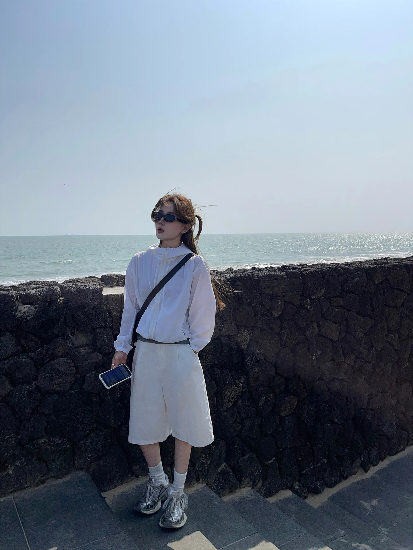 

Повседневные прямые брюки-капри женские белые, свободные, широкие, укороченные, из немнущегося хлопка, с эластичным поясом