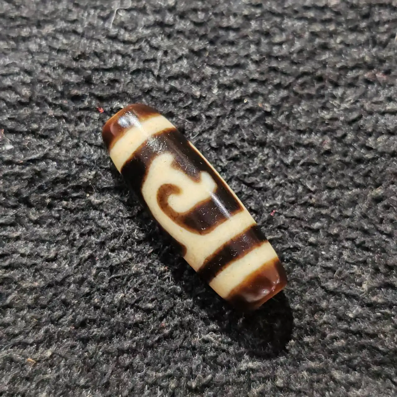 

1 шт., Тайвань, желтый проницаемый зуб, высокое масло, тонкий состаренный агат, небесное ожерелье из бисера, кулон, аксессуары для самостоятельного изготовления Dzi