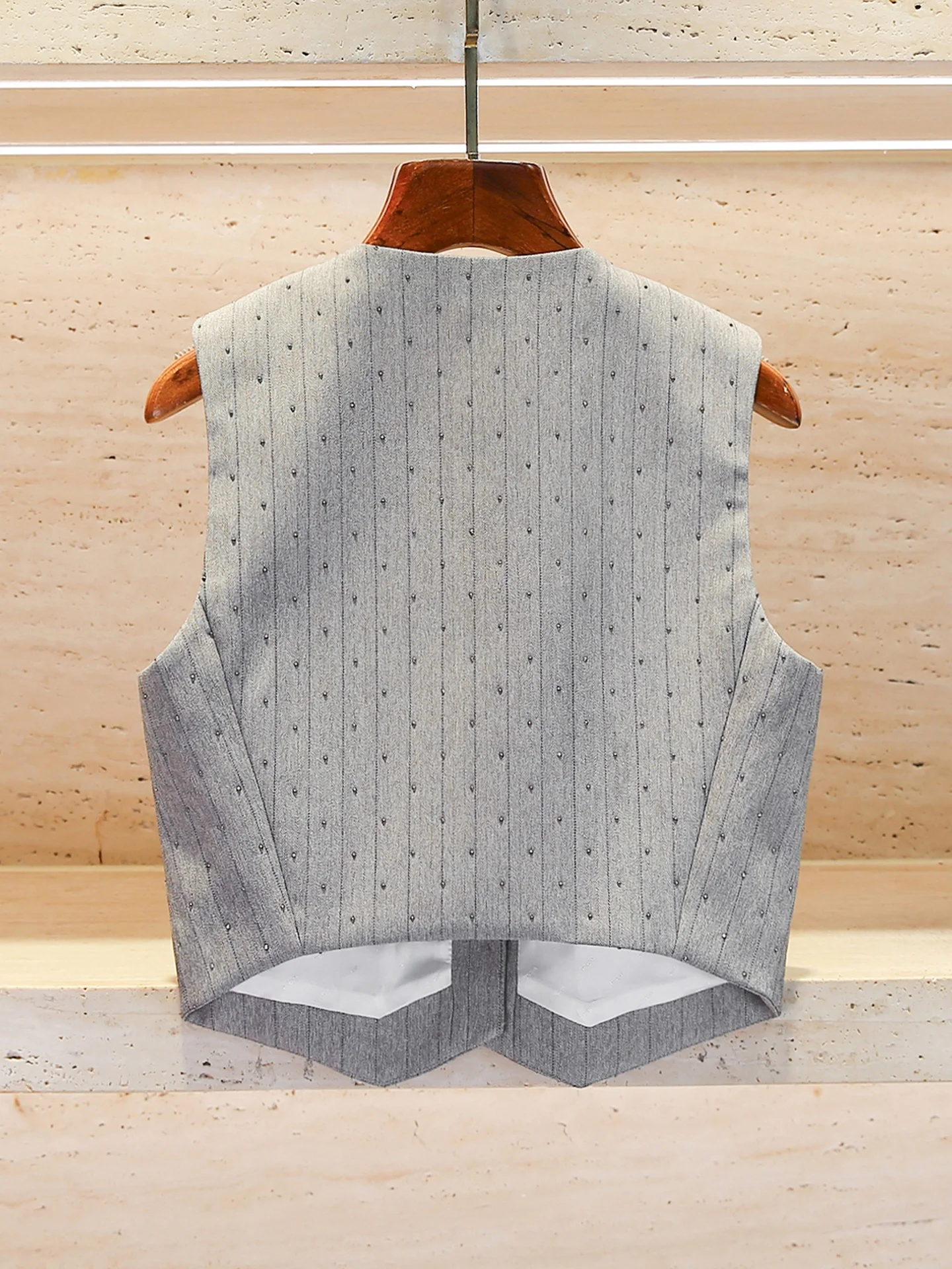 

Высококачественный женский комплект M Home Nan You с V-образным вырезом, футболкой и брюками, длинные брюки из полиэфирного волокна, застежкой на пуговицы