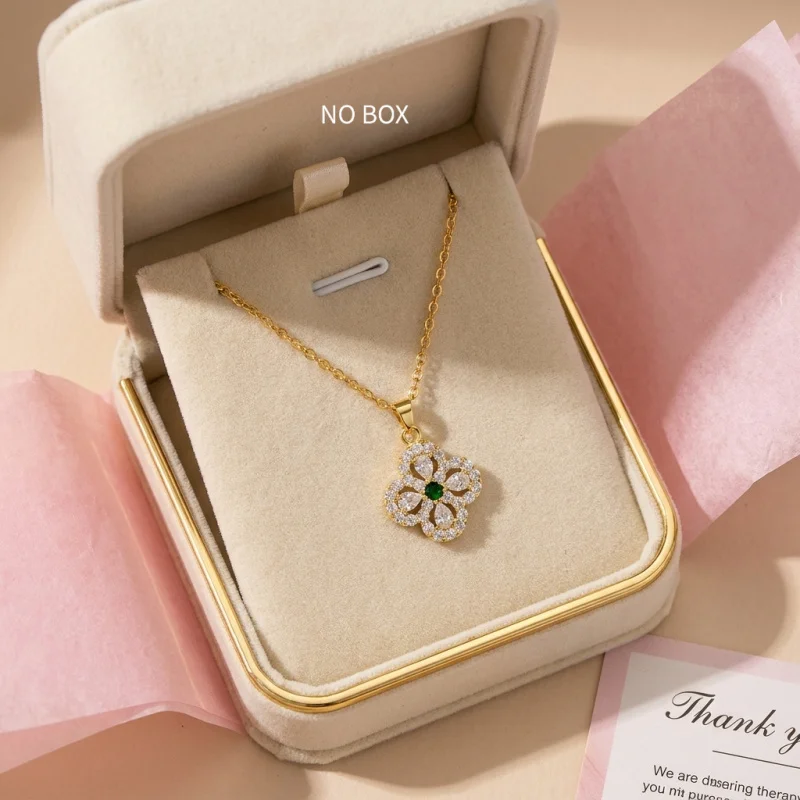 Clover Pendant Necklace Women's Light Luxury Style Collarbone Chain Elegant Lucky Versatile Style