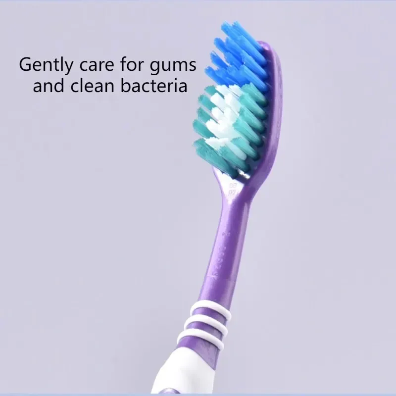 Colgate Simulierte Zahnbürste mit weichen, mittelharten Borsten, komfortabler Griff, für Zuhause und unterwegs, tragbares Mundhygiene-Pflegewerkzeug – Detail 9