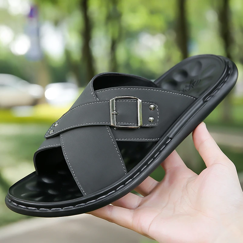 Men's Slippers Summer Open-toe Beach Slippers Fashion Leather Casual Slippers Men's Flip-flops Large Size 38-48 Sandalias Hombre