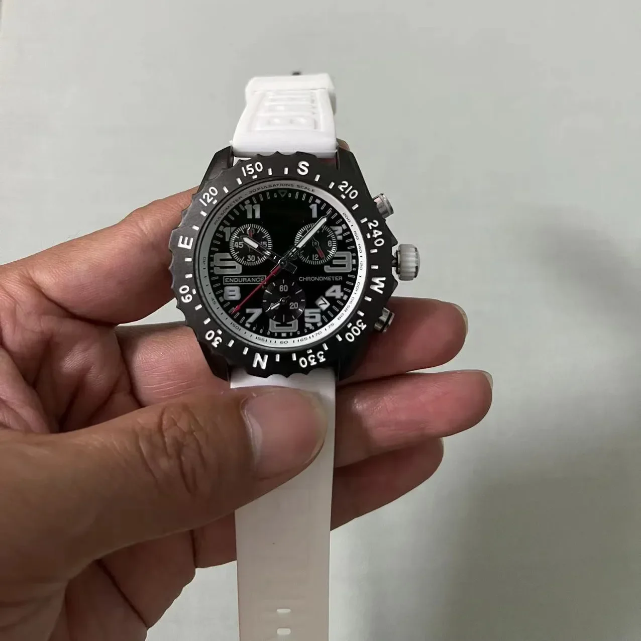 Luxury Men's Watch Multifunctional Three Eye Six Needle Automatic Date Chronograph Pro Avenger Business Sports Watch