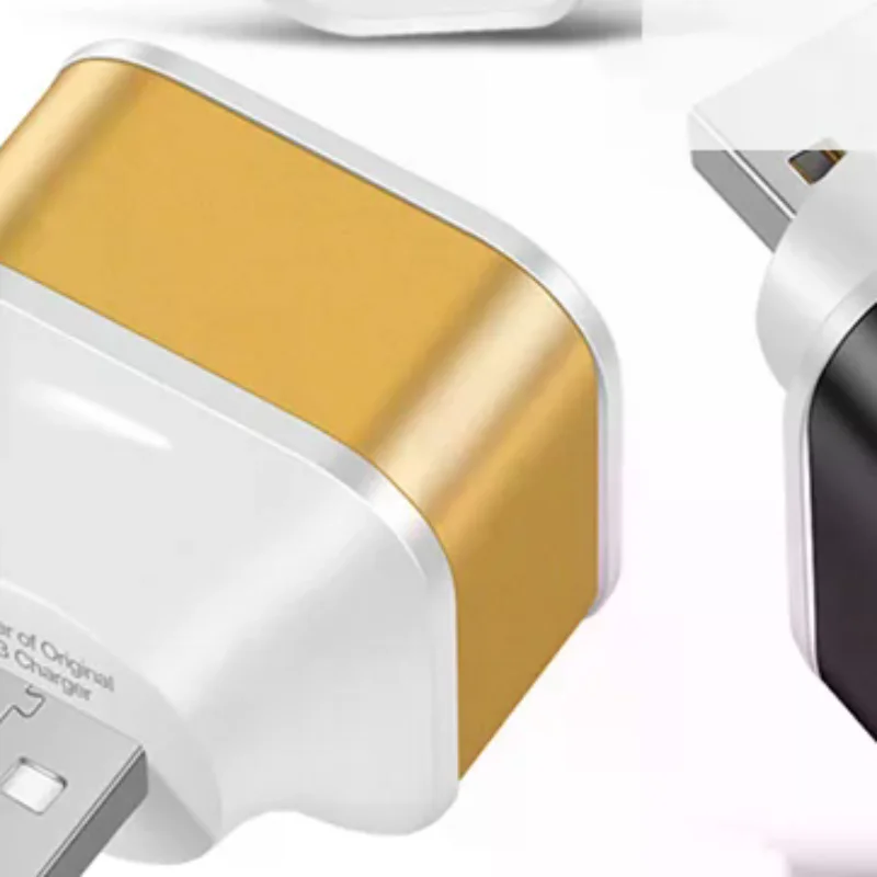 Car USB Charging Extender 2.0 3-port Extended USB Splitter With Indicator Light Plug And Play 3 In 1 For Smart Phones Hubs