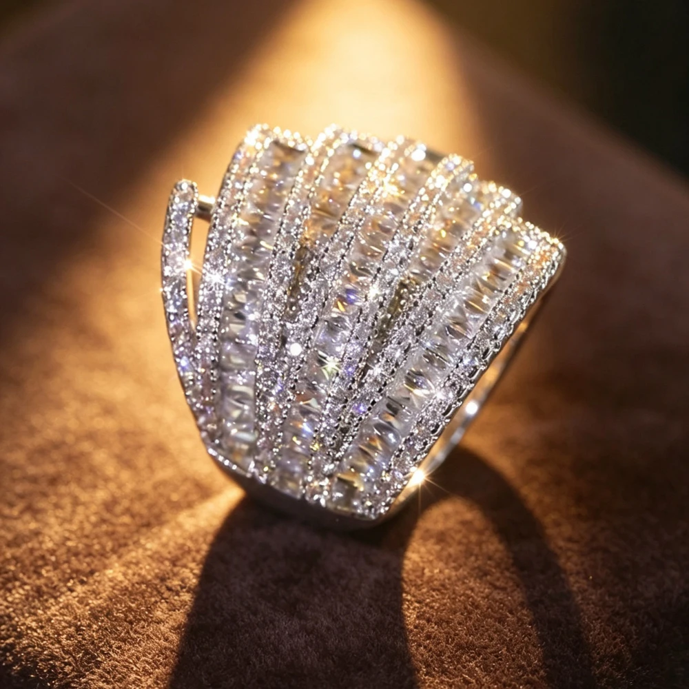 1PC Women's Wavy Fan Shape Rhinestone Ring, Multi-Layer Paved Rectangular Crystal, Luxury Statement Jewelry For Wedding Banquet Party