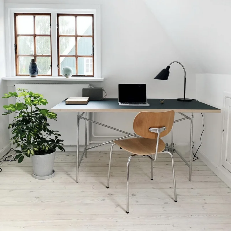 Desk conference desk dining table solid wood medieval stainless steel Bauhaus table minimalist matte white computer desk