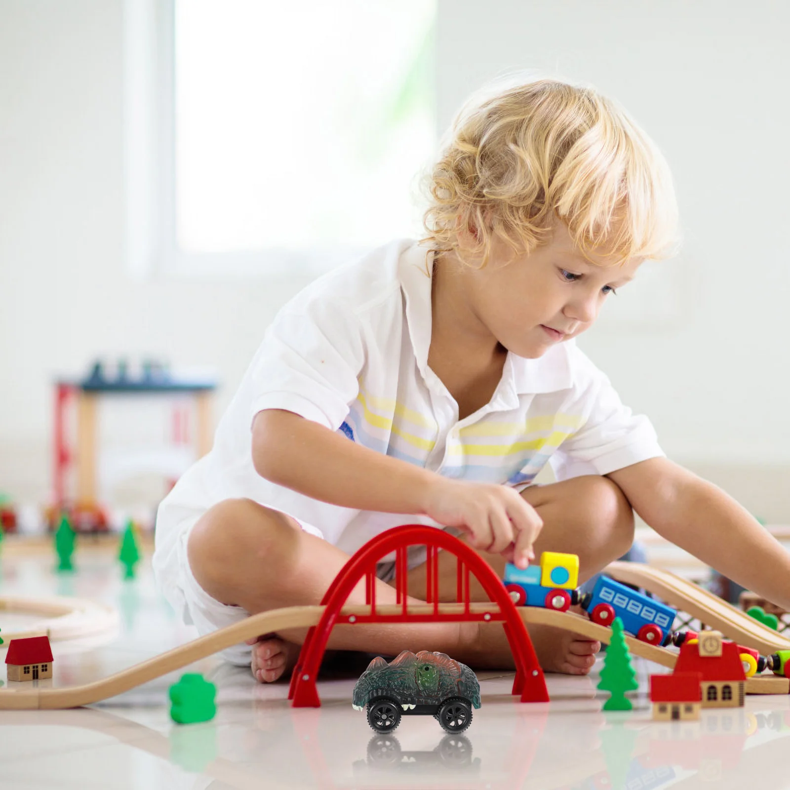 Coche de juguete de dinosaurio para niños, juguete de pista, coche eléctrico de repuesto, carreras ensambladas