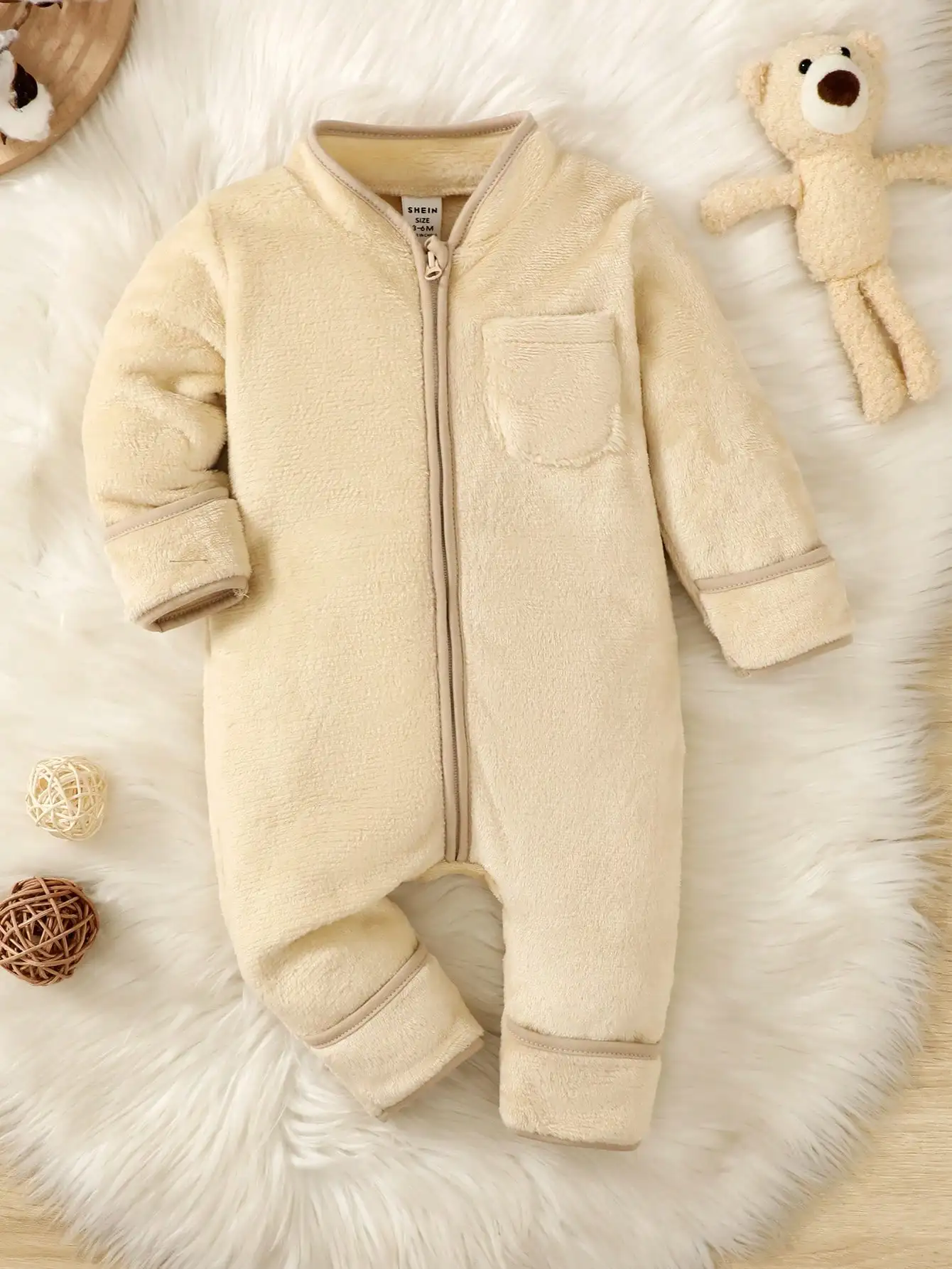 Autumn Apricot Baby Boy Cute Jumpsuit Solid Color Simple Long Sleeve Zipper Cardigan Cute Fluffy Bag Hand Wrapped Feet Onesie