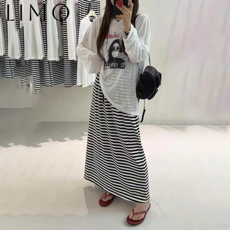 

LIMO Women's Color Block 2 Piece Set Letter Print Tee Drawstring Striped Skirt Casual Elegant Trendy Premium Quality SS25