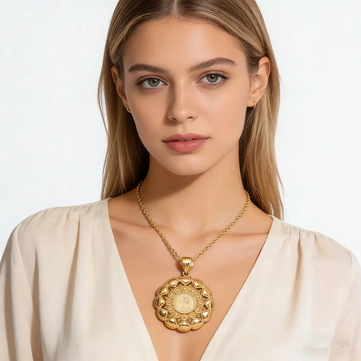 Женское винтажное ожерелье в придворном стиле с портретным дизайном, двухслойный круглый кулон для свитера, халата, платья, аксессуар