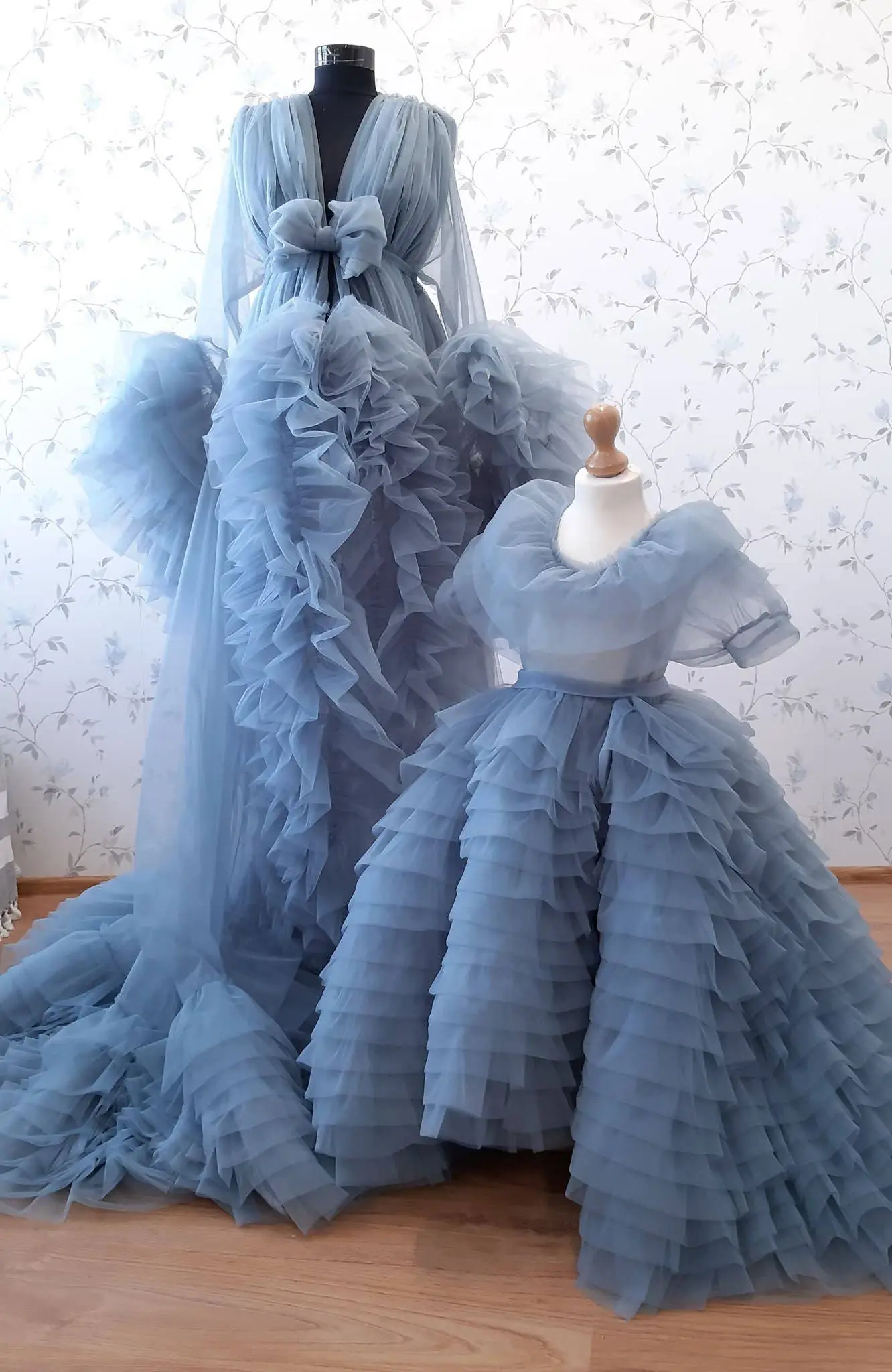 

Wedding Women Prom Dress For Photoshoot V Neck Puffy Sleeves Bridal Party Robes Evening Gown Tiered Sleepwear Customized Skirt