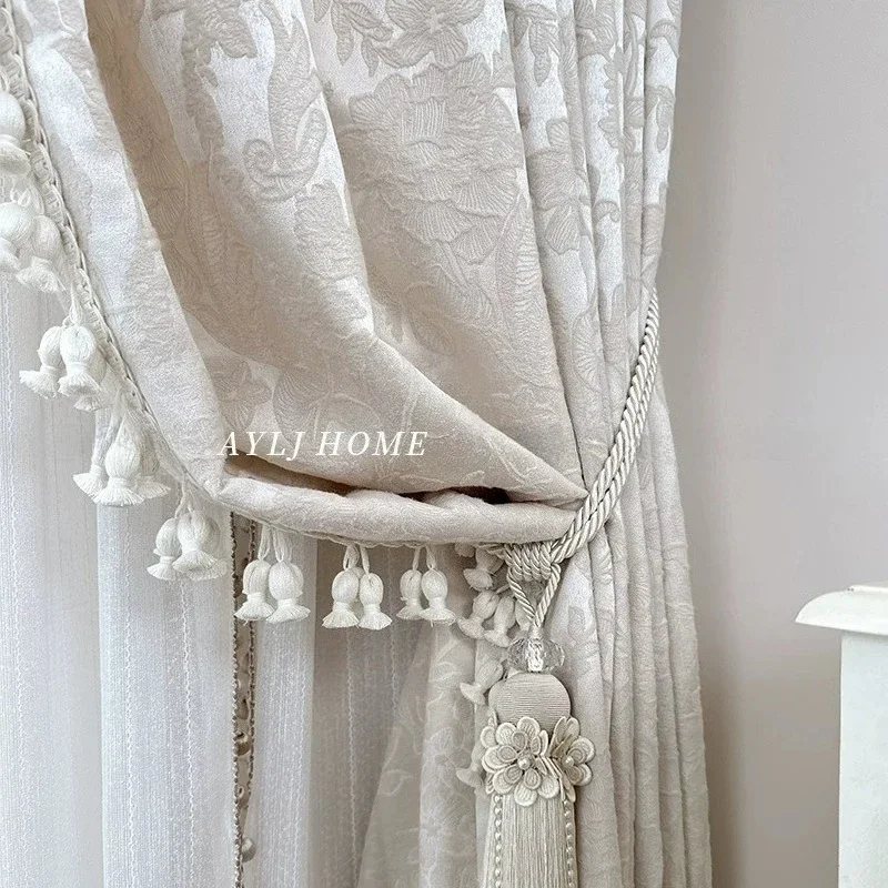 New French Flocking Jacquard Beige Thickened Curtains for Living Room Bedroom French Window Balcony Customized Products