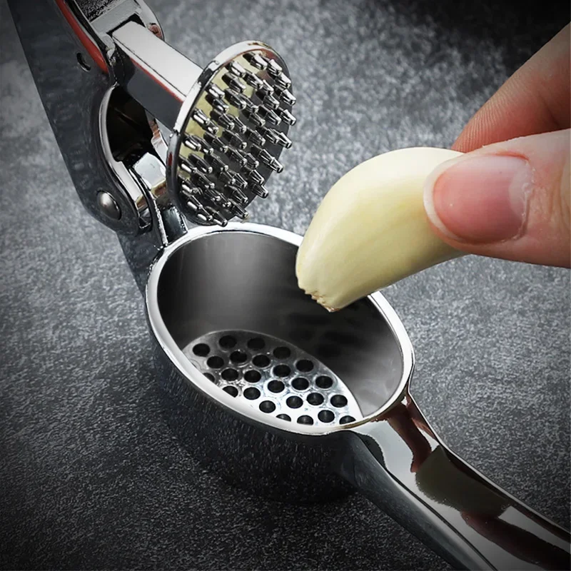 Zinc Alloy Garlic Press Manually Mashed Garlic Machine Garlic Crusher Handheld Cooking Ginger Crusher Kitchen Tools