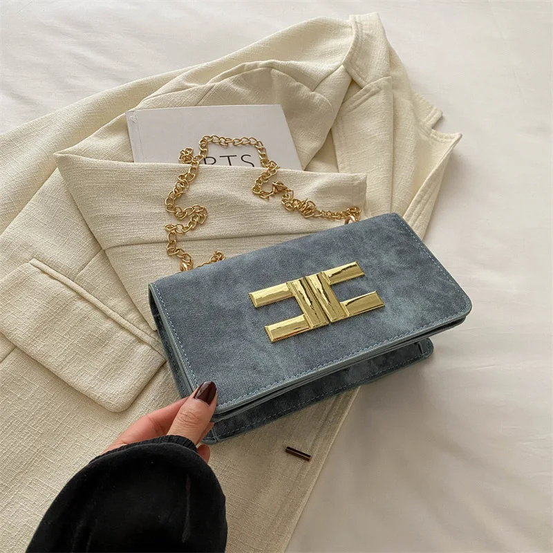 Fashion Chain Flat Velvet Girls Shoulder Bag Simple Pure Color Girls Crossbody Korean Underarm Small Square Bag Metal Decoration