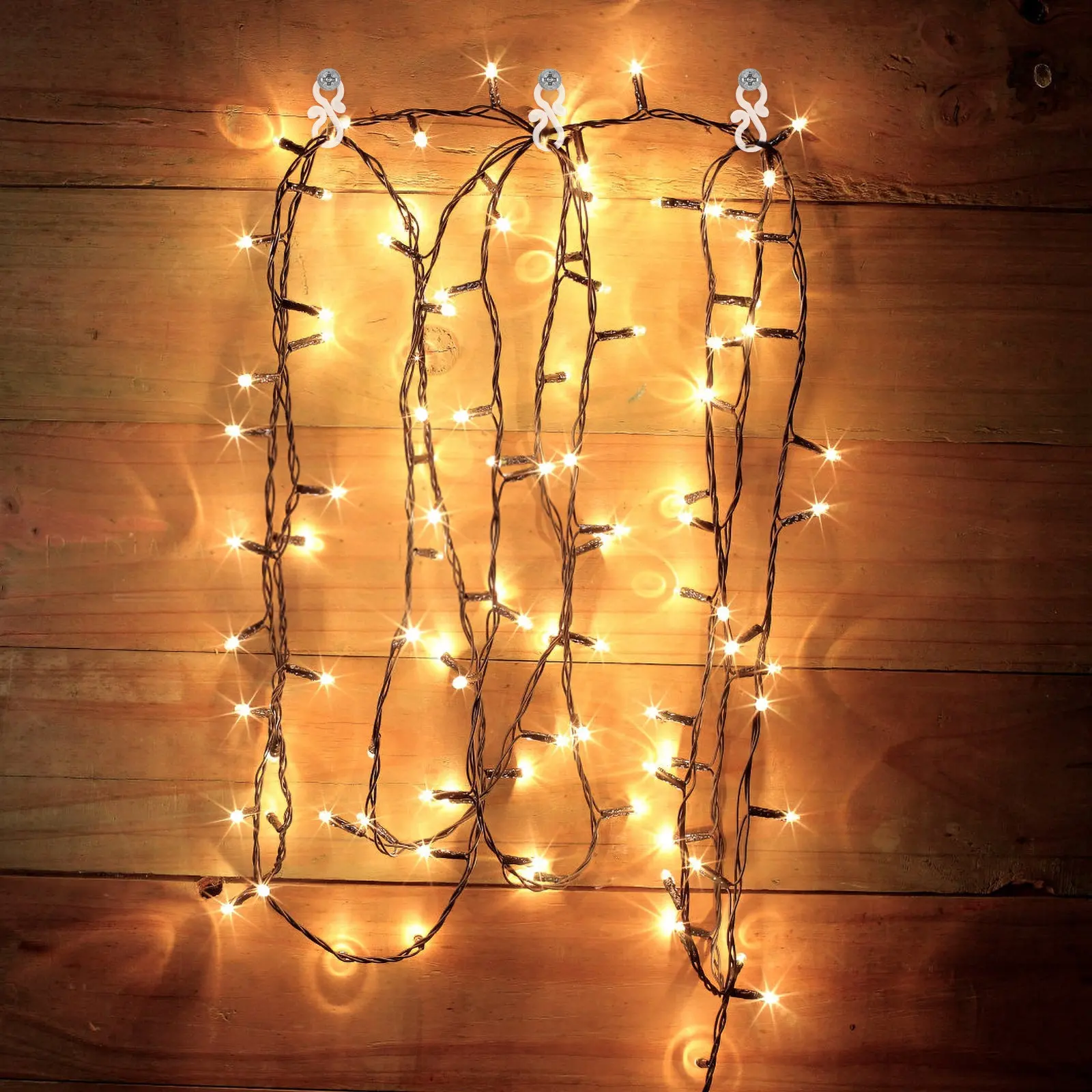 100pcs Christmas Light Hangers for Outdoor LED Strings – Gutters, Roof, Beams, Windows, Doors & Trees
