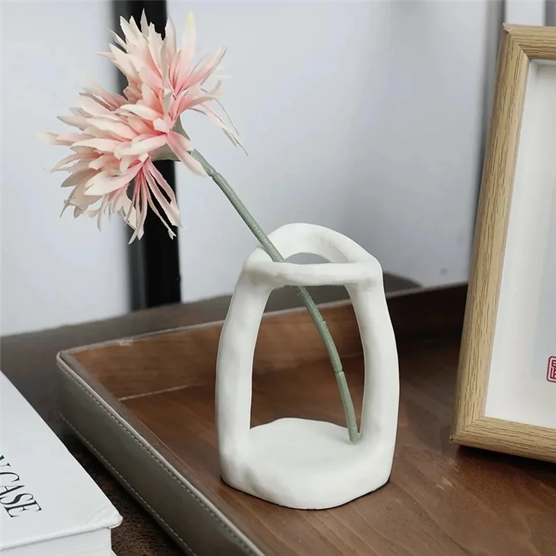 

【CLEARANCE】Candle Holder Cosmetic Pencil Storage Rack Nordic Style Ornaments Cute Hand-Made Wax Ornaments