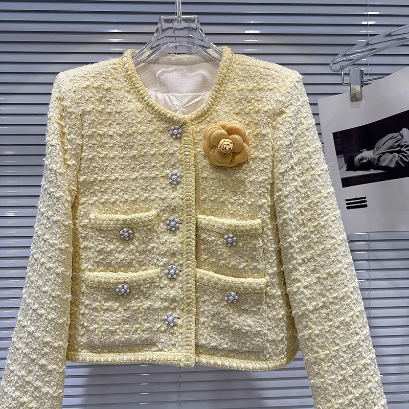 2025 Winter New Light Luxury Small Fragrant Style Woven Edge Coarse Floral Hemp Flower Brooch Down Short Style Coat