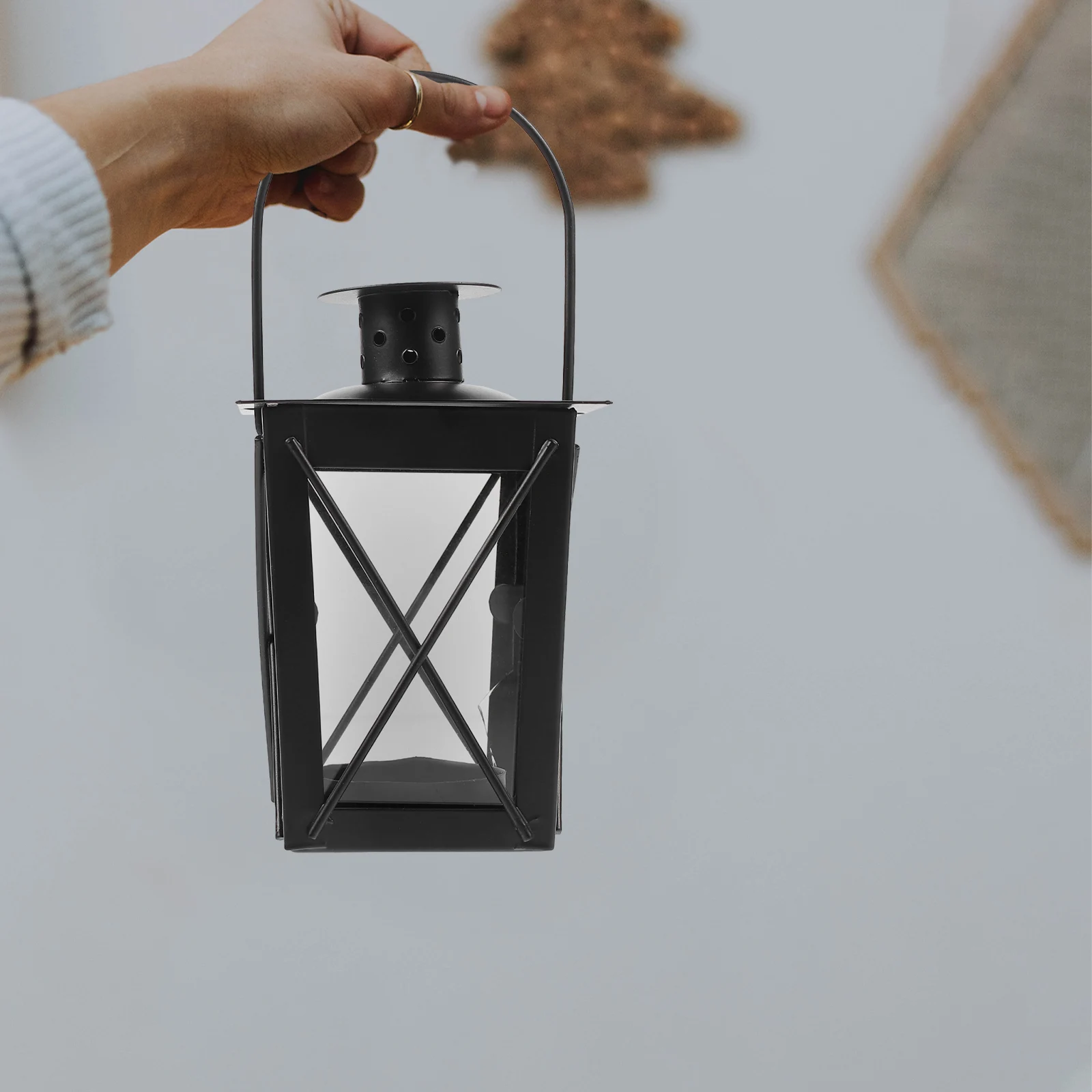 

Vintage Iron Lantern with Handle Decorative Holder for Garden Yard Camping Party Wedding Tabletop