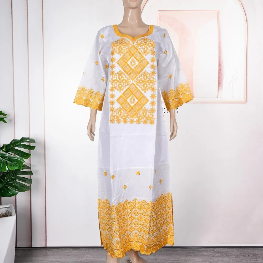 الأسرة مطابقة ملابس الزفاف الأفريقية للزوج والزوجة بازان الثراء الجلباب مخصص زوجين Dashiki مجموعة الصبي طفل فستان أبيض