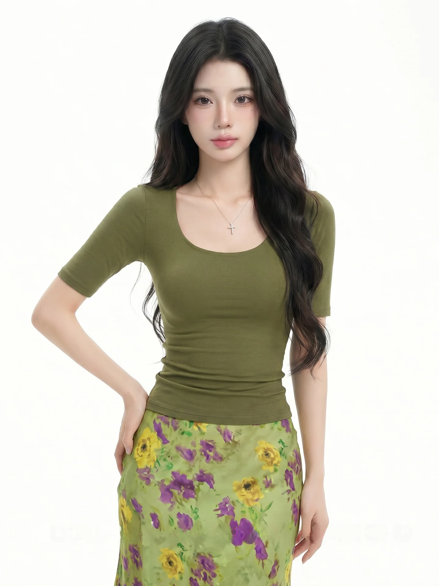 

Sexy Floral Print Two-Piece Set Women's Summer Short Sleeve Crop Top And High Waist Skirt Elegant Style Comfortable Fit