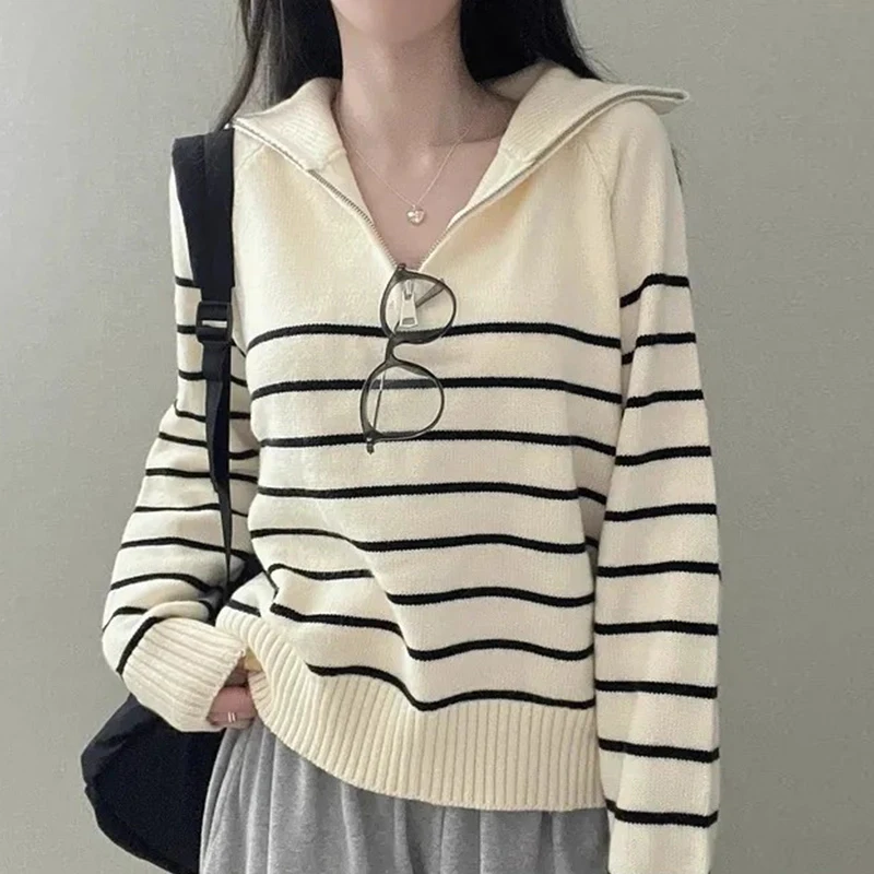 

Chic Autumnal Striped Knit Sweater Women's Loose Fit Long Sve Zipper Collar Lazy Sle Soft Nurturing f Zipper Design