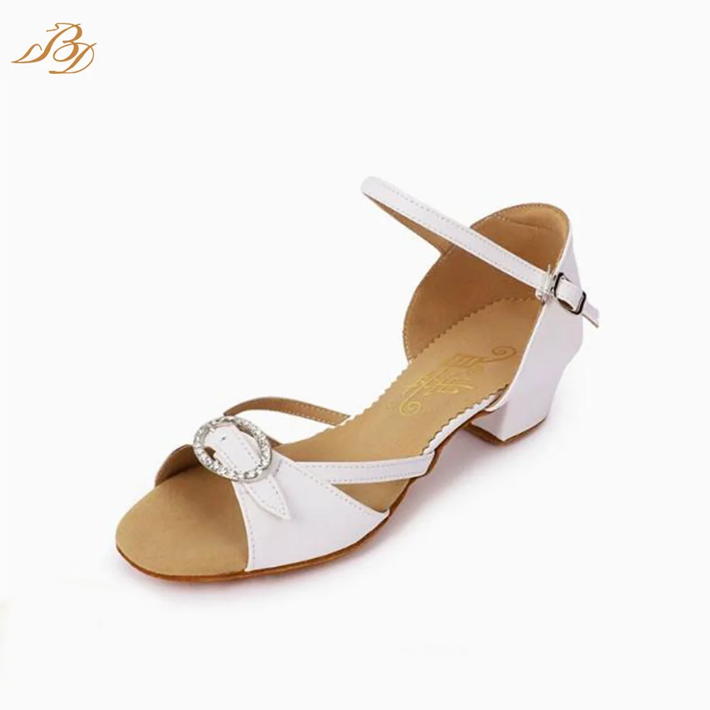 

BD/Betty Танцевальная обувь Обувь для латинских танцев Детская танцевальная обувь Детские белые туфли Танцевальная обувь на мягкой подошве на плоском каблуке N620 SALSA