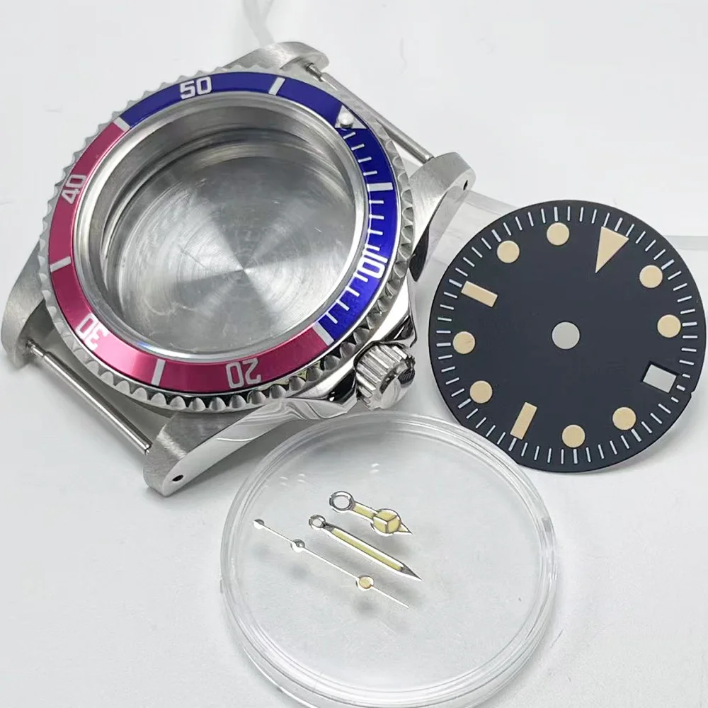 

The retro 39.5mm nh35 flat sapphire glass one-way rotating watch case is suitable for NH35, NH36 and NH34 automatic movements.