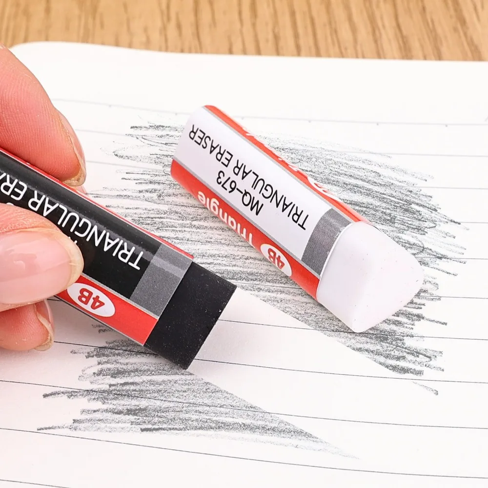 4B محايات مطاطية ممحاة مثلثة ناعمة ونظيفة 2025 نمط جديد محايات قلم رصاص أبيض وأسود لامتحان الطلاب 2/6 قطعة #2