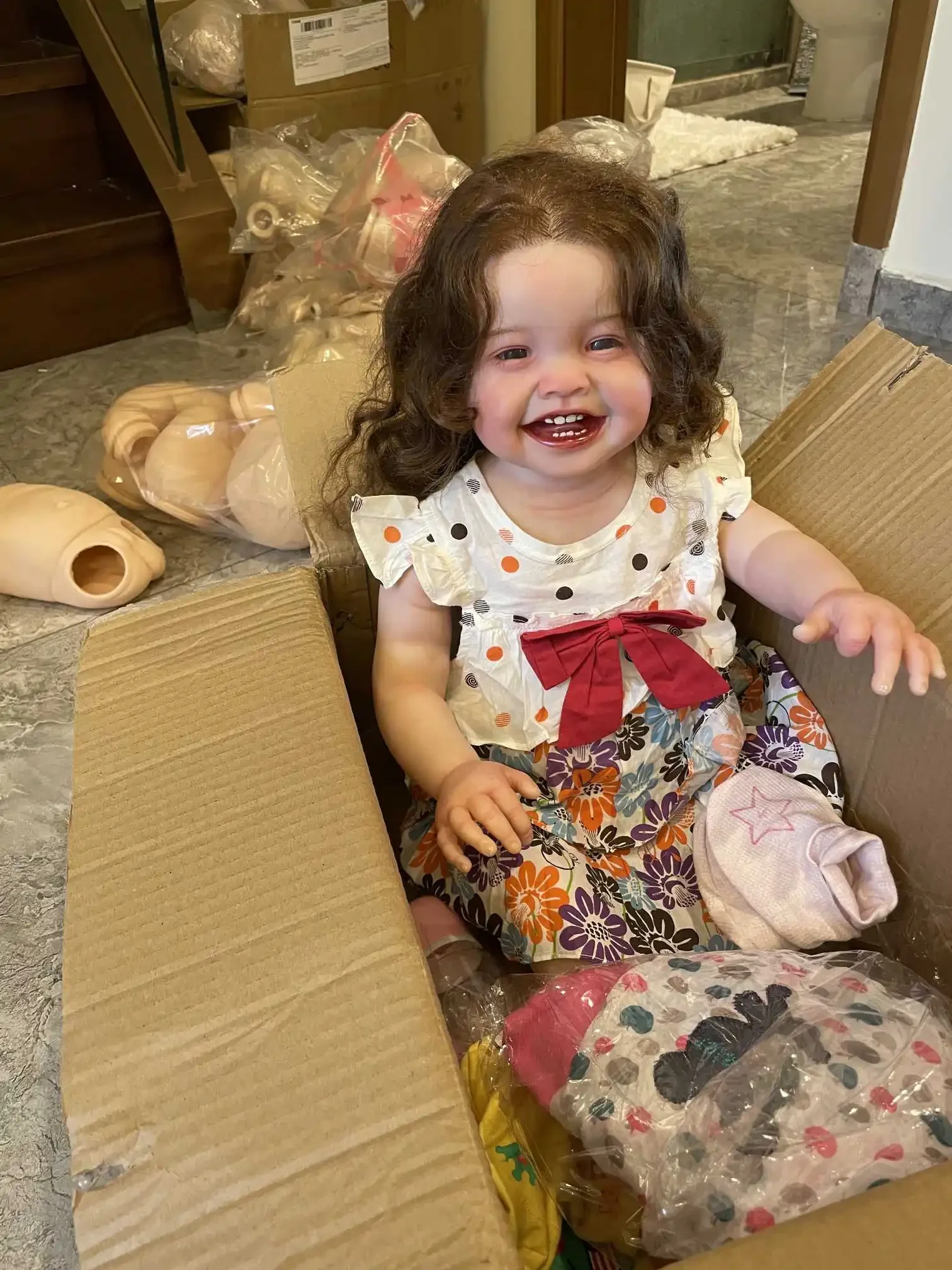 28인치 대형 리본 베베 인형 소녀 밀라 완성 베베 리본 인형 실물 같은 수제 인형