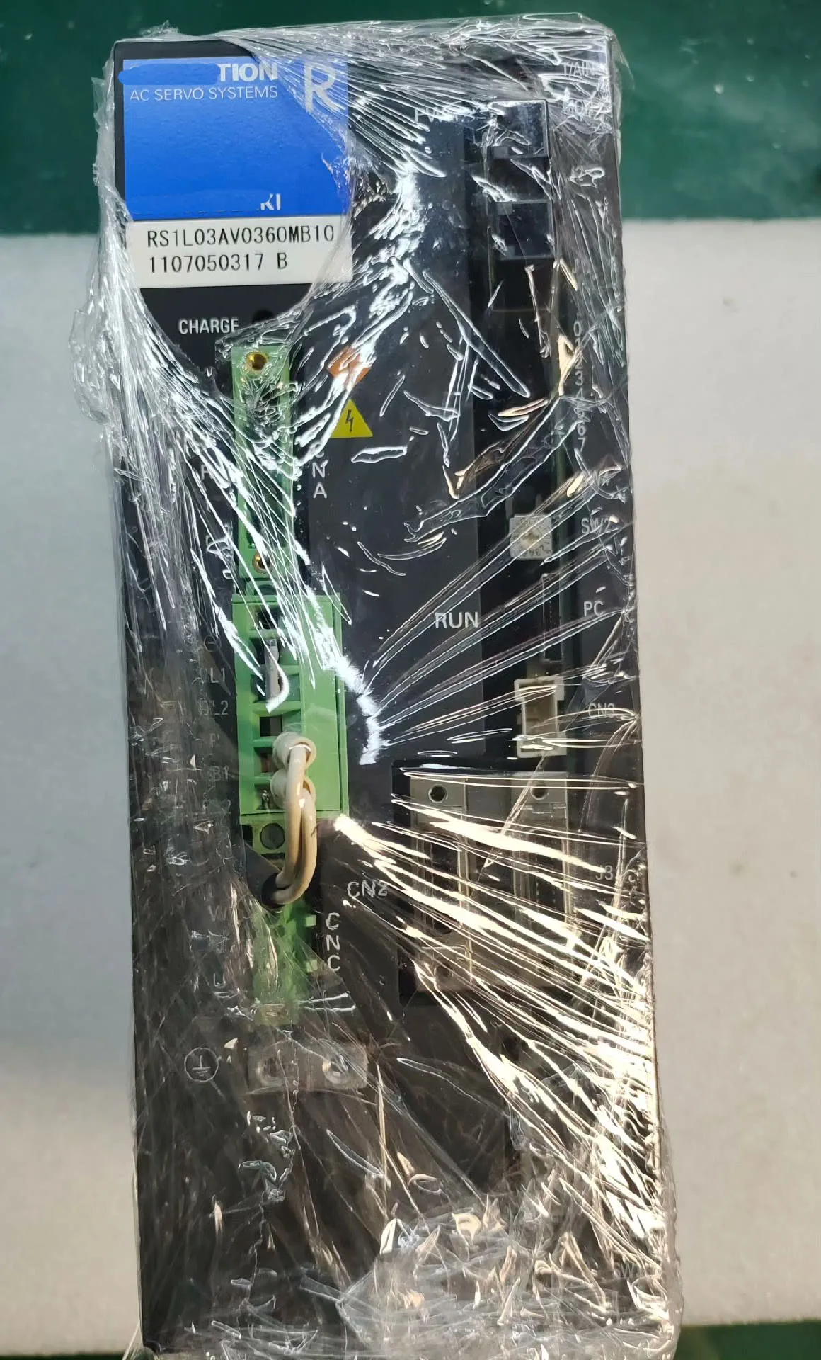 

RS1L03AV0360MB10 Сервопривод для Sanyo RS1L03AV0360MB10