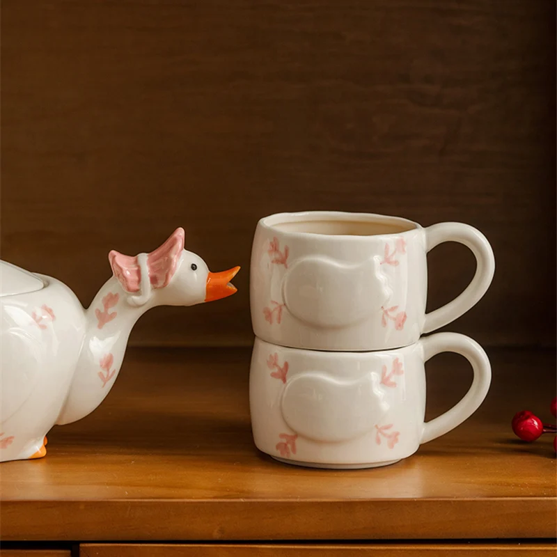 Ceramic Teapot Tea Cup Household Teaset Cartoon Duck Shape Drinking Ware Afternoon Tea Set Mug Chinese Fashion Creative Gift