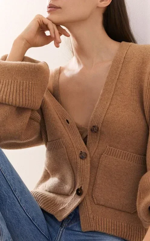 Kh@it* Autumn/Winter New Women\'s Knitted wool cardigan short Deep V-neck Long sleeved Woolen sweater Lazy style jacket