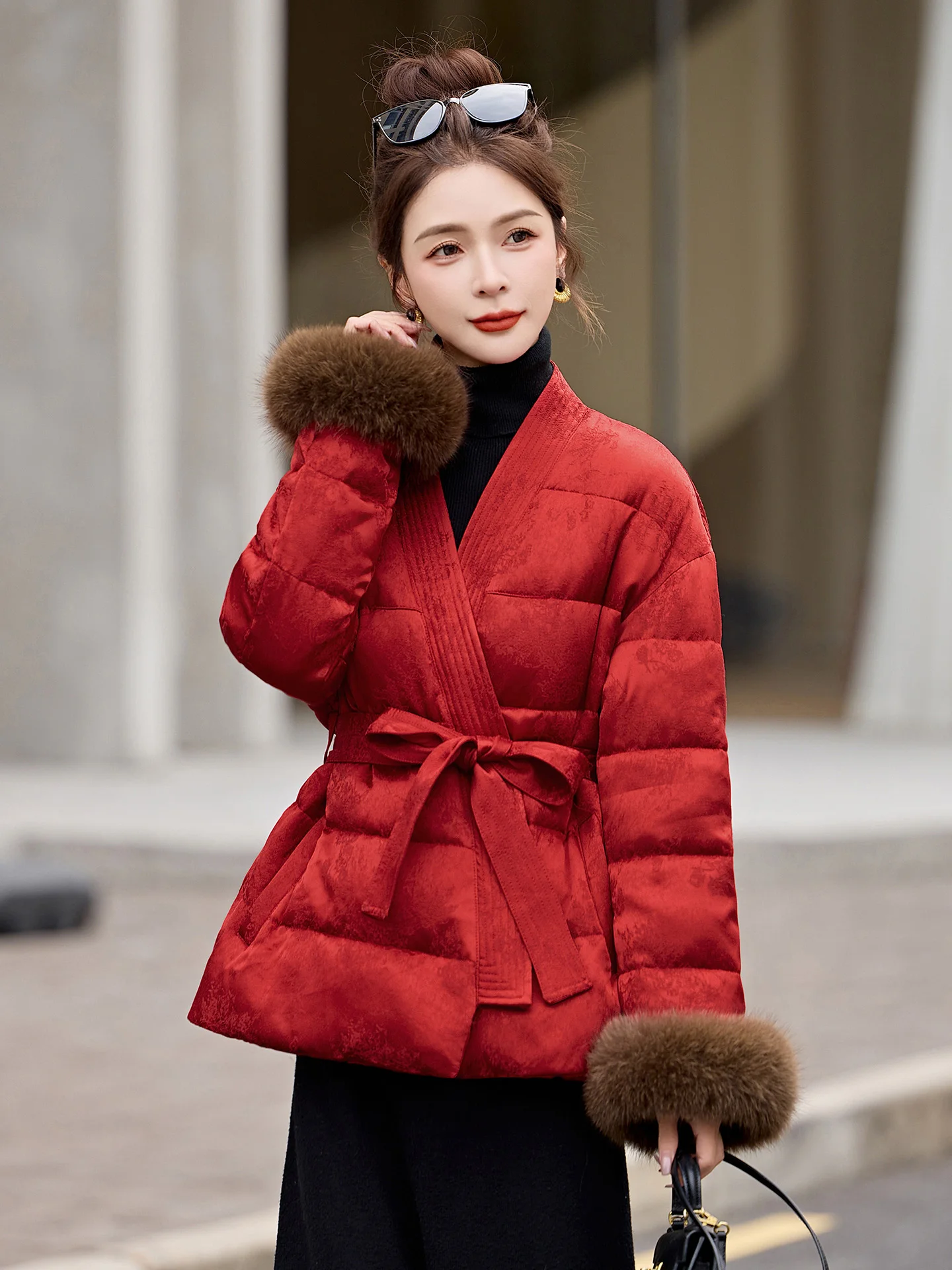 Nuovo piumino da donna cinese Sle Jaet con cintura Du down Fur Sve Cappotto invernale di fascia alta Tessuto caldo e soffice in poliestere