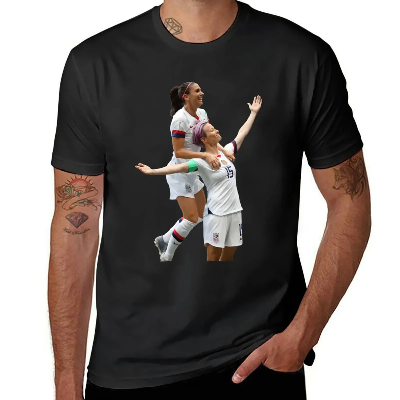 

Alex Morgan and Megan Rapinoe Classic T-Shirt blue archive Men's t shirts