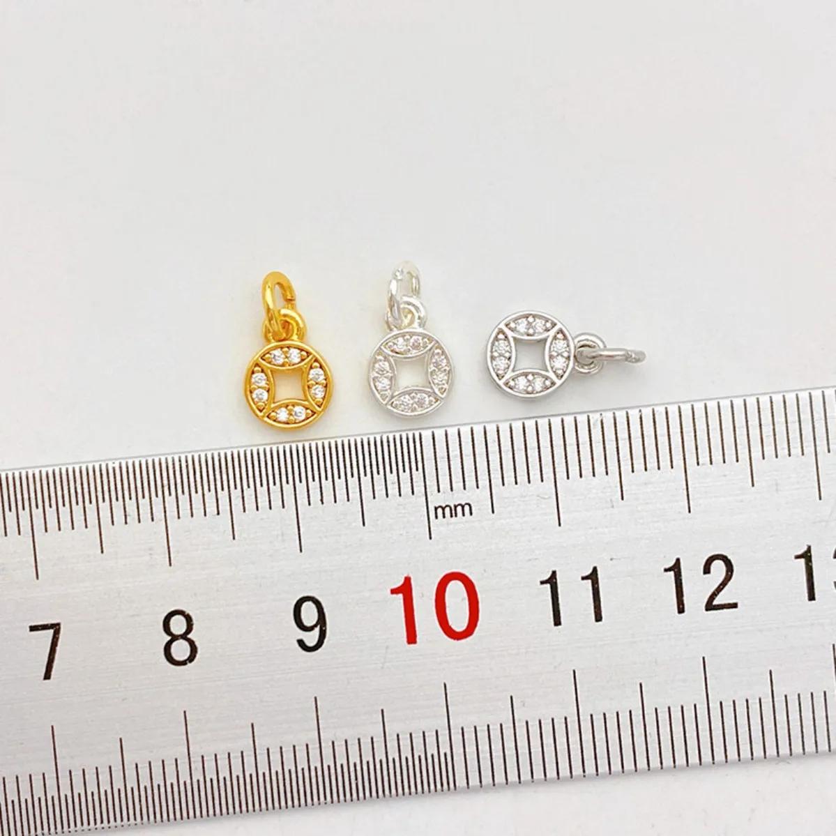 18K Gold Plated Micro‑Inlaid Cubic Zirconia Copper Coin Charm Pendant DIY Findings for Handmade Chain Necklace Jewelry Making
